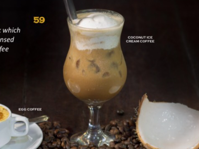 호이안 로스터리 커피_코코넛 아이스크림 커피_메뉴사진
