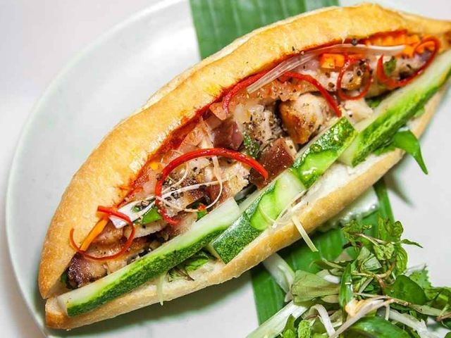 Vy's Deli_Crispy Roast Pork Bánh Mì_menu_image