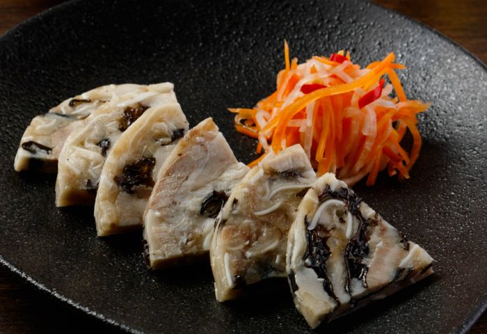 Lotus Palace Daimyo_Housemade Vietnamese Ham with Pig's Ears and Wood Ear Mushrooms_menu_image