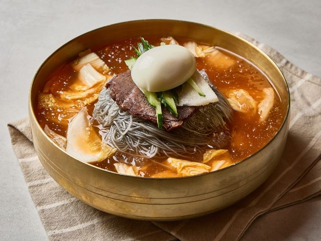 Mankyung Hanwoo Gomtang_Pyeongyang Cold Noodles_menu_image