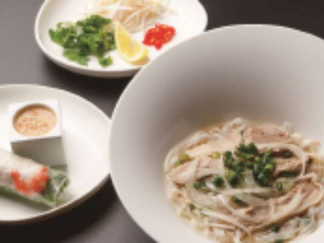 Lotus Palace Daimyo_Saga-Arita Chicken Pho set_menu_image