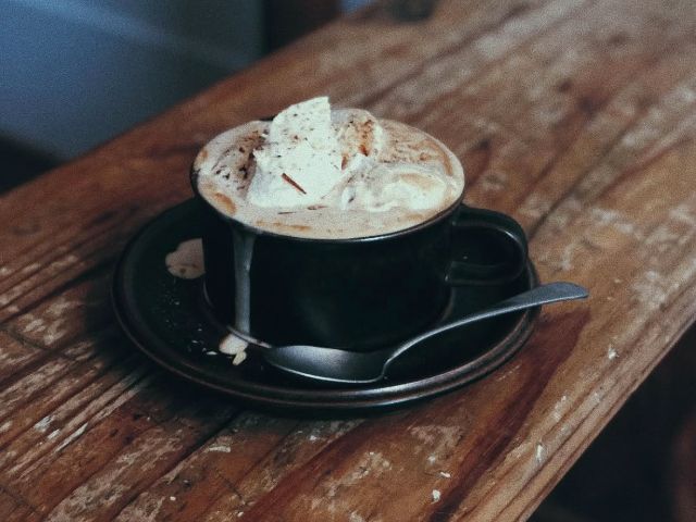 MOKHWACI Lounge_Almond Blanc Latte_menu_image