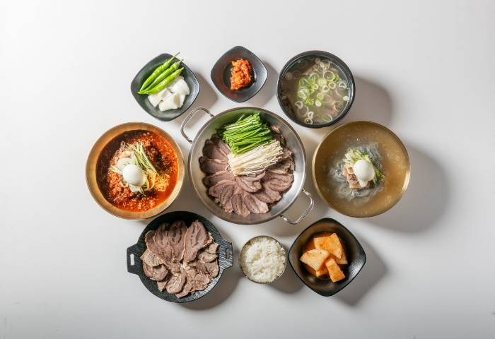 Mankyung Hanwoo Gomtang_restaurant_food_image