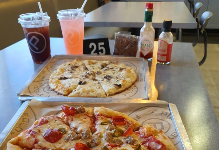 Pieology - Tamuning_restaurant_food_image