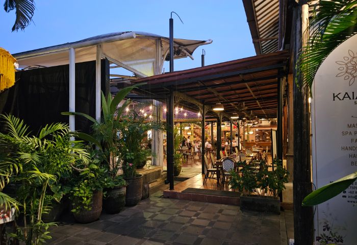 Made's Warung Seminyak_restaurant_food_image